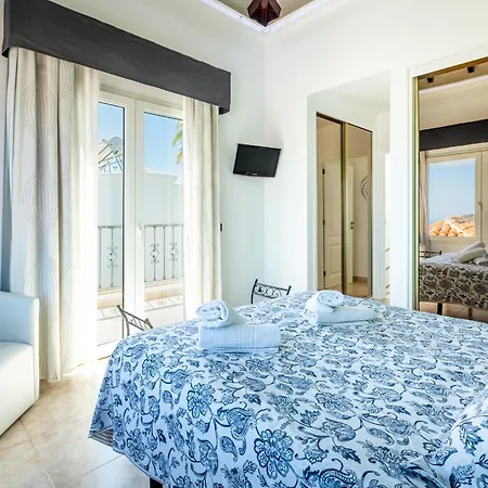 Sunrises Feriehus Chayofa